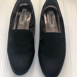 Steve Madden BLACK SMOKING FLAT